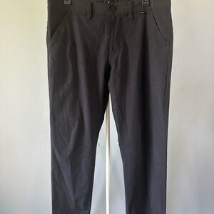Travis Mathew Black Chinos Classic Style
